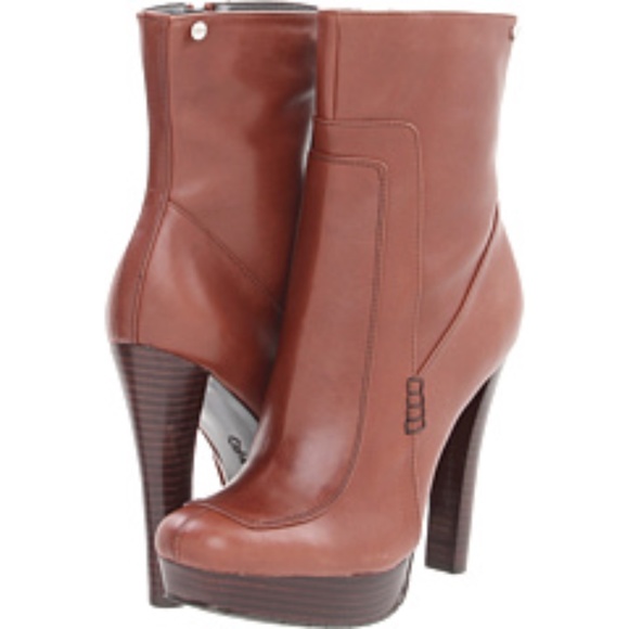 Calvin Klein Brenna Calf Walnut side Bootie Size 6 - Picture 2 of 5